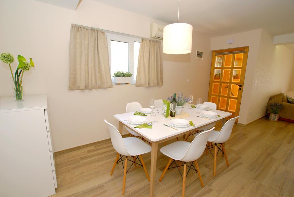 Apartments Buneta Нови Винодолски Екстериор снимка